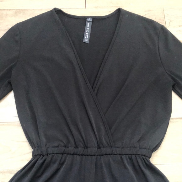 Design Lab Black long sleeve lace trim romper - Picture 3 of 5